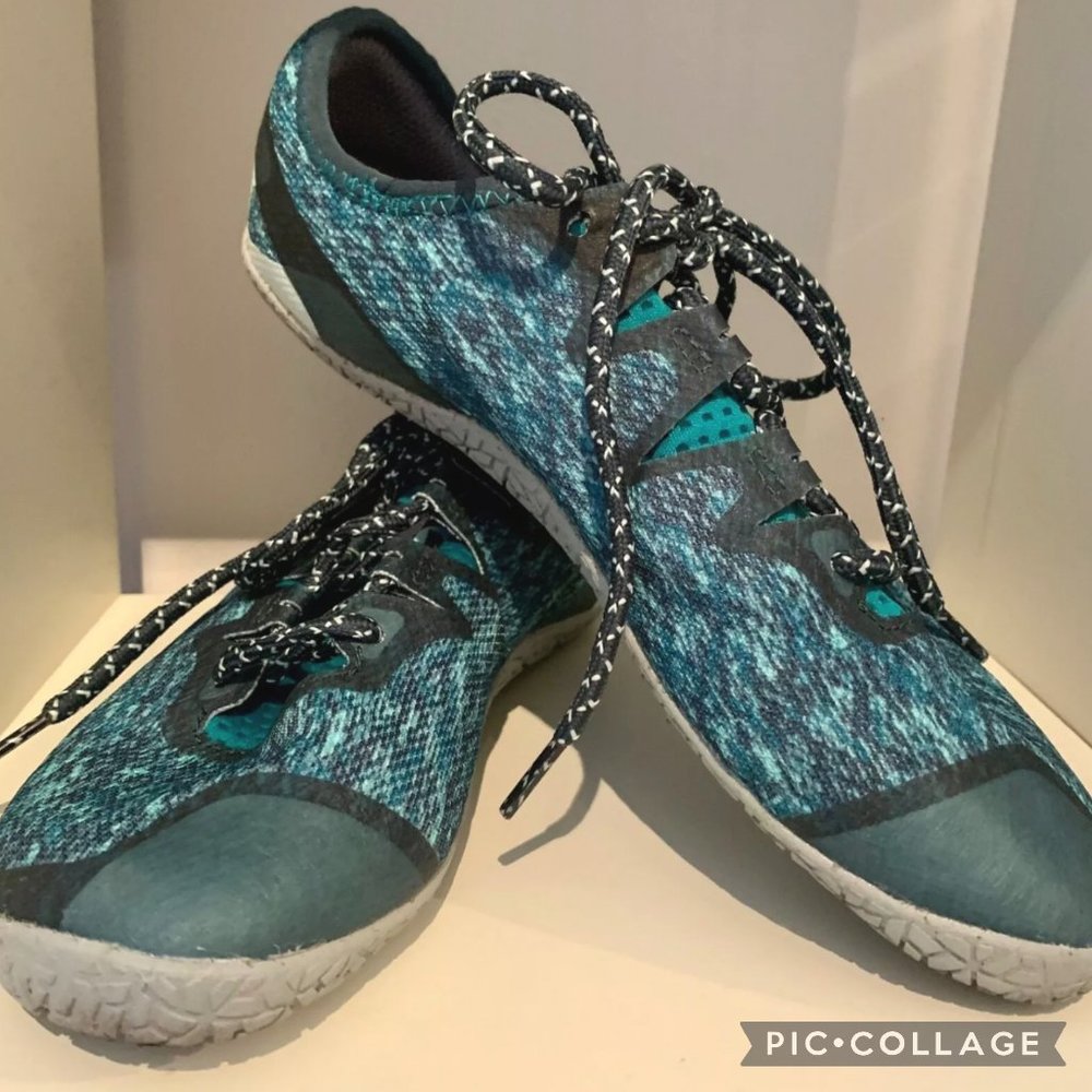 Merrell Women's Vapor Glove 5 Women's Size 7M Barefoot Sneaker Trail Teal Color